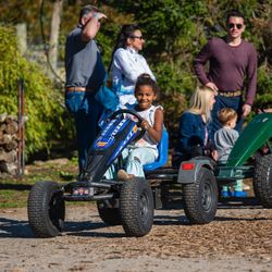 Clark Farms Matunuck - Zoom zoom on the pedal go karts!