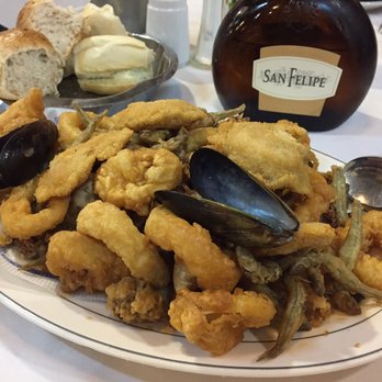 Le Famiglie - Tabla de Frituras (de mar) mixtas - Argentine Near Me - Buenos Aires, C Le Famiglie - Tabla de Frituras (de mar) mixtas - Argentine Near Me - Buenos Aires, C