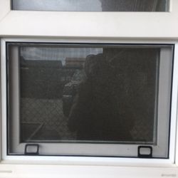 K & M Window Screens & Frames