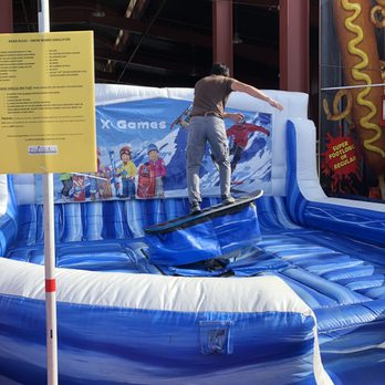Winter Fest OC - Free snowboarding simulation ride - Festivals Near Me - Costa Mesa, California