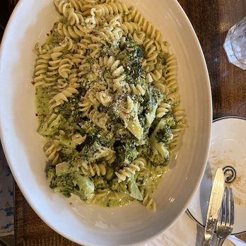 Maria's Italian Kitchen - Pasadena - Fusilli broccoli pesto - Italian Near Me - Pasadena, California Maria's Italian Kitchen - Pasadena - Fusilli broccoli pesto - Italian Near Me - Pasadena, California