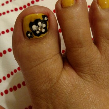 Brianna Nail - Nail Salons Near Me - Honolulu, Hawaii