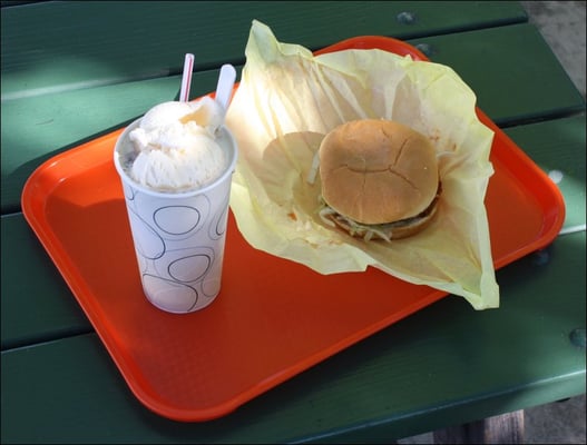 Pick's Drive-In by null