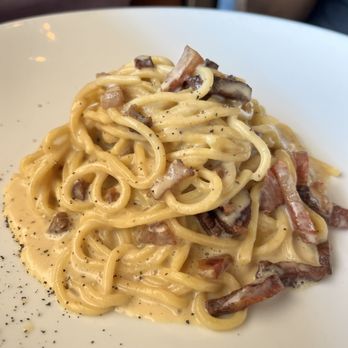 SoleLuna Restaurant - Cafes Near Me - Sunnyside, New York