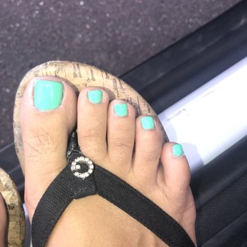 Sun Palm Nails - Looks like a kid painted my toes - Nail Salons Near Me - Phoenix, Arizona