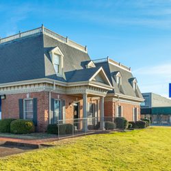 First Farmers & Merchants Bank