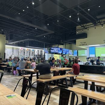 Barley & Pie - Inside view - Pizza Near Me - Fleming Island, Florida
