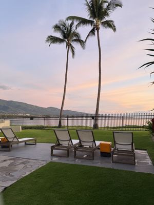 Maui Seaside Hotel by null