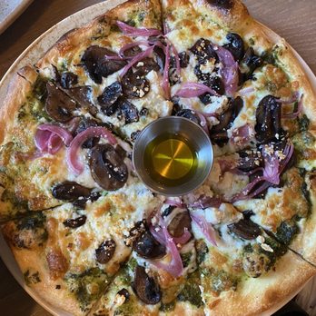 Farm & Fire - Mushroom Pizza - Canadian (New) Near Me - Banff, Alberta