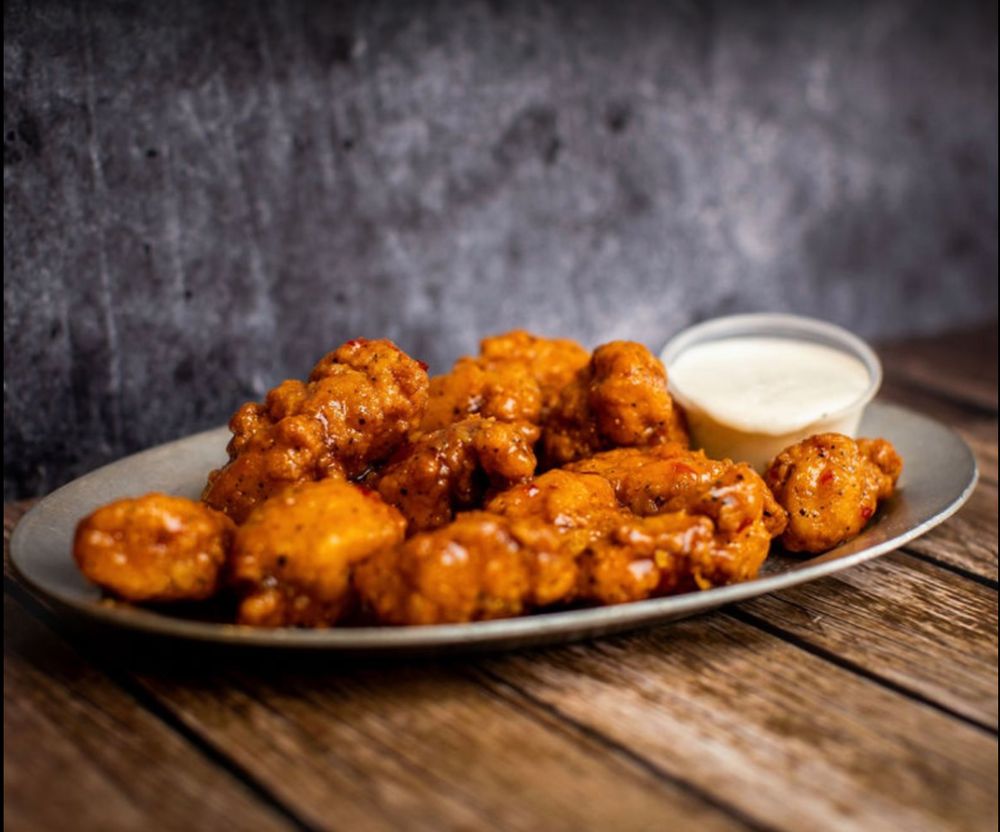 TOSS EM WING FACTORY Updated October 2024 11 Photos 6345 Naples