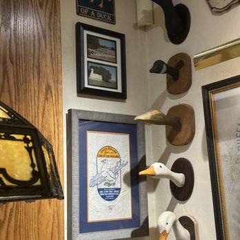 Tweeds Restaurant & Buffalo Bar - Steakhouses Near Me - Riverhead, New York