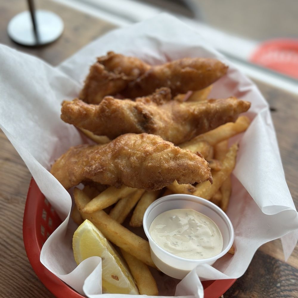 Fisherman's Cove - Fish and chips - Seafood Near Me - Bodega Bay, California Fisherman's Cove - Fish and chips - Seafood Near Me - Bodega Bay, California