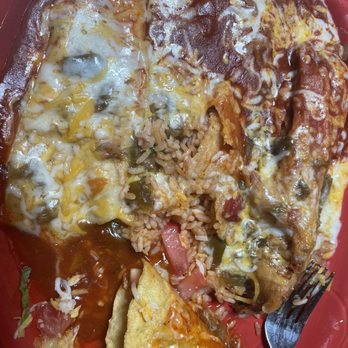 Los Cuates - New Mexican Cuisine Near Me - Albuquerque, New Mexico Los Cuates - New Mexican Cuisine Near Me - Albuquerque, New Mexico
