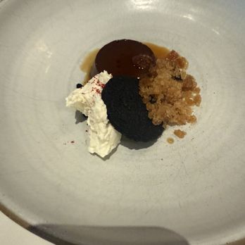 Gramercy Tavern - Chocolate flan - New American Near Me - New York, New York Gramercy Tavern - Chocolate flan - New American Near Me - New York, New York