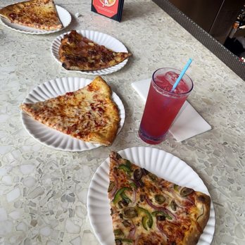 3 Corner's Pizza - Cheese, CC-Pops, Veggie & mocktails - Pizza Near Me - Tampa, Florida 3 Corner's Pizza - Cheese, CC-Pops, Veggie & mocktails - Pizza Near Me - Tampa, Florida