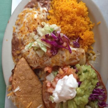 Méjico Lindo - Numero diez.  Taco de res, enchilada de pollo - Mexican Near Me - San Juan, Puerto Rico