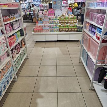 Miniso - Toy Stores Near Me - Burbank, California Miniso - Toy Stores Near Me - Burbank, California
