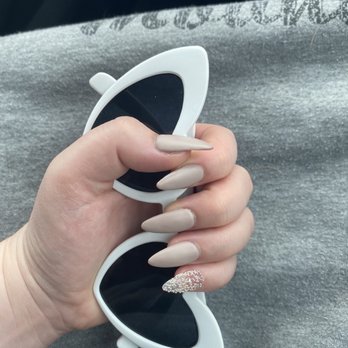 Adorn Nails and Spa - These are the final product of my nails by Cherry. - Nail Salons Near Me - Cedar Park, Texas