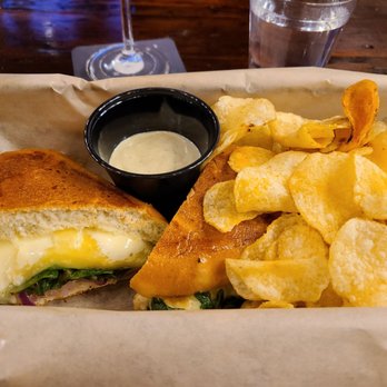 Fall Line Brewing - Grown up grilled Cheese and Kettle Chips - Breweries Near Me - Macon, Georgia