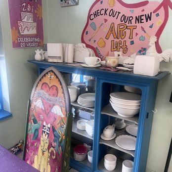 Tea Largo - The pottery salon. You pick something and just paint. - Coffee & Tea Near Me - Lakeland, Florida
