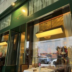 Sant'Ambroeus - Our table outside.