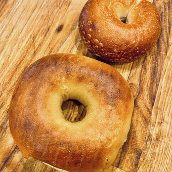 Einstein Bros. Bagels - CHILD SIZE BAGEL 3oz vs 6oz - Bagels Near Me - New Braunfels, Texas