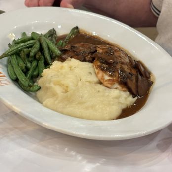 Bravo! Italian Kitchen - Italian Near Me - Livonia, Michigan