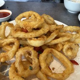 Salt and pepper squid