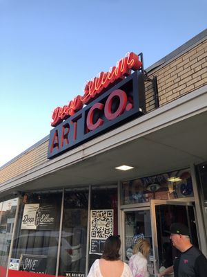 Deep Ellum Art Co. by null