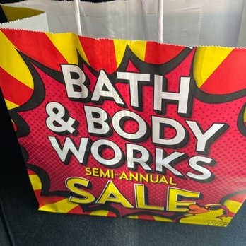 Bath & Body Works - Cosmetics & Beauty Supply Near Me - Knoxville, Tennessee Bath & Body Works - Cosmetics & Beauty Supply Near Me - Knoxville, Tennessee