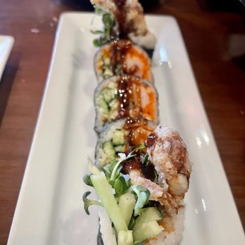 EAT'S SUSHI - SPIDER ROLL - Sushi Bars Near Me - Costa Mesa, California EAT'S SUSHI - SPIDER ROLL - Sushi Bars Near Me - Costa Mesa, California