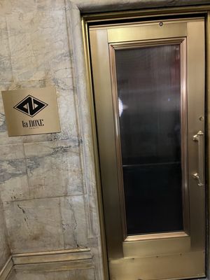 La Noxe Trinity by null