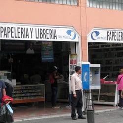 Papelería y Librería San Miguel - Buen surtido de artículos escolares