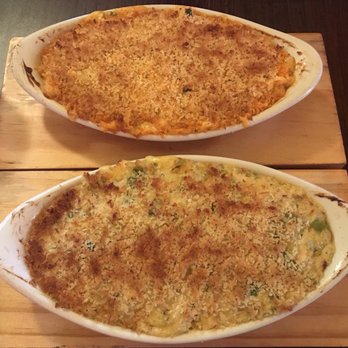 Mac Santa Fe - Buffalo chicken and Santa Fe - Sandwiches Near Me - Santa Fe, New Mexico