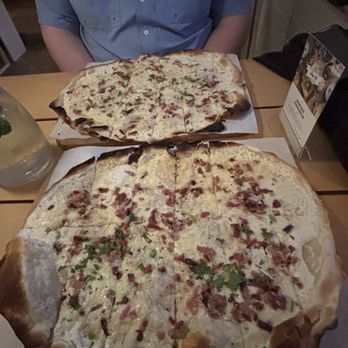 Pier 58 - Original flammkuchen and knobi mit käse flammkuchen - French Near Me - Heilbronn, BW Pier 58 - Original flammkuchen and knobi mit käse flammkuchen - French Near Me - Heilbronn, BW
