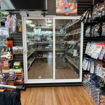 Tobacco and Vape - Smoker's Cabinet! - Vape Shops Near Me - Shelby, North Carolina Tobacco and Vape - Smoker's Cabinet! - Vape Shops Near Me - Shelby, North Carolina