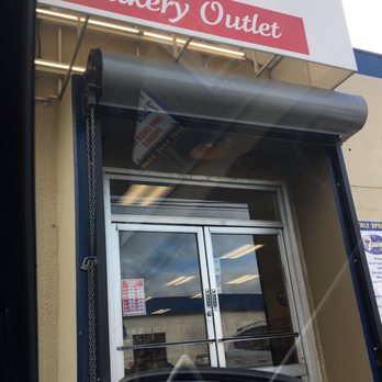 Franz Bakery Outlet Store - Bakeries Near Me - Everett, Washington