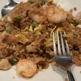 Mai's Restaurant - Combination fried rice - Vietnamese Near Me - Houston, Texas