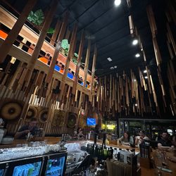 Mecha Noodle Bar - Ambient