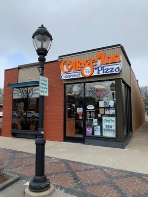 Cottage Inn Pizza 33216 Grand River Ave Farmington Mi Pizza