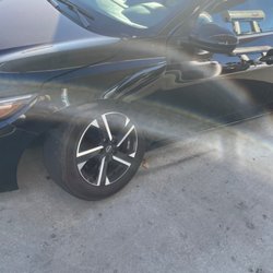 Hertz Rent A Car - Mechanical failure - wheel fell off. No accident or incident. They sent bill for $2900.