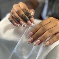 GoBahli Nails