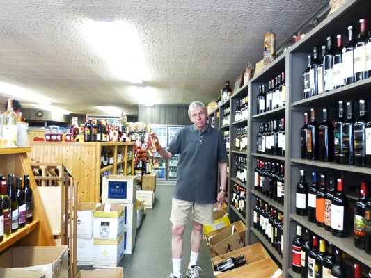 Gurney's Harbor Bottle Shop by null