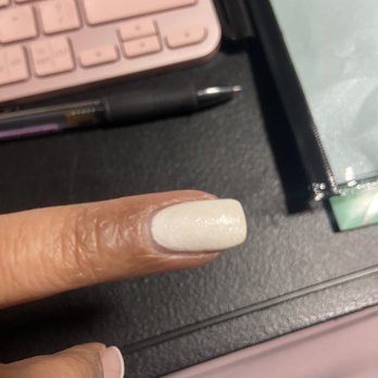 Mina Nails - This is the finish look you cant even tell if there's glitter on there. Doesn't even look like the picture - Nail Salons Near Me - Wahiawa, Hawaii Mina Nails - This is the finish look you cant even tell if there's glitter on there. Doesn't even look like the picture - Nail Salons Near Me - Wahiawa, Hawaii