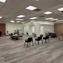 FYZICAL Therapy & Balance Centers - Wilcrest - Inside our Wilcrest's clinic.