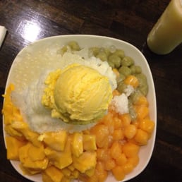 4 mix + ice cream $10