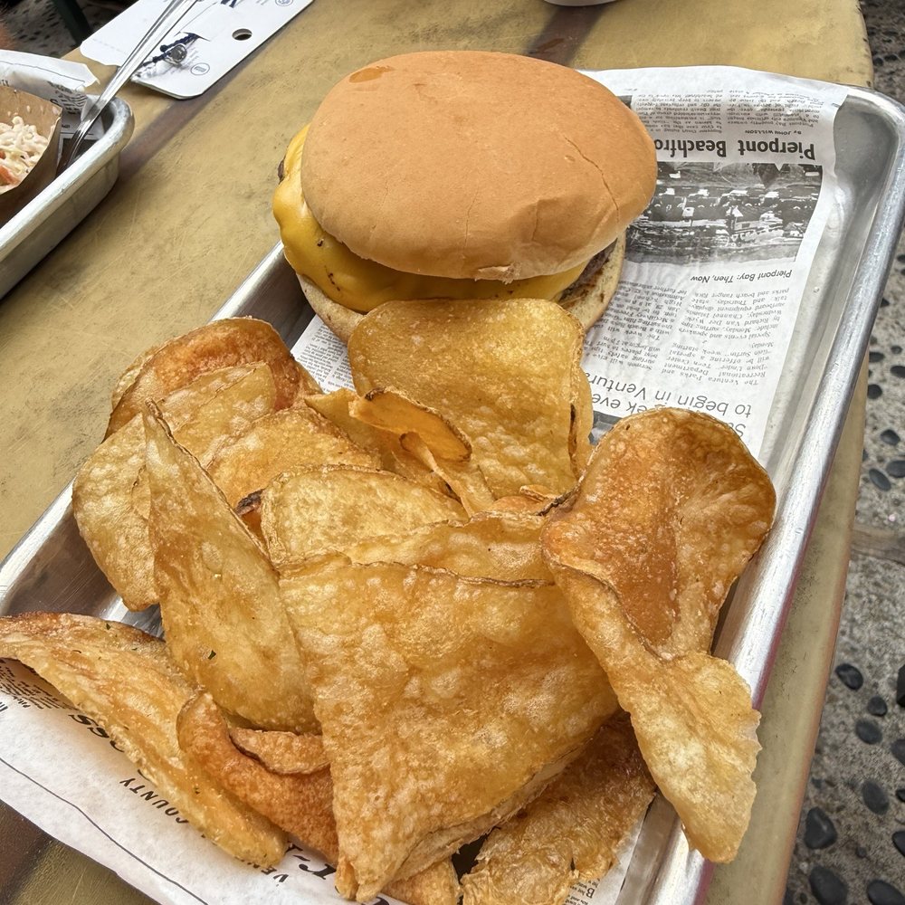 Duke's Beach Grill - Kids Cheeseburger - Bars Near Me - Ventura, California