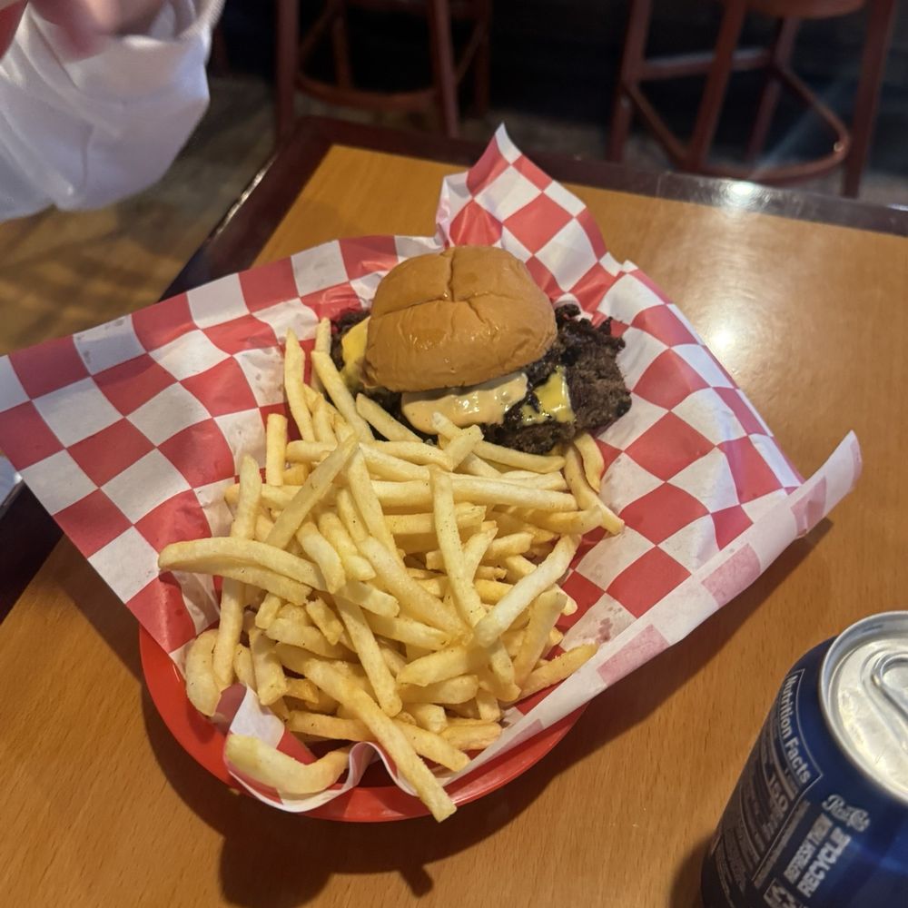 Smashed N' Fried - smash burger and fries - Burgers Near Me - Pittsburgh, Pennsylvania Smashed N' Fried - smash burger and fries - Burgers Near Me - Pittsburgh, Pennsylvania