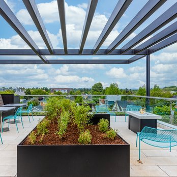 Parallax Apartments - Roof top - Apartments Near Me - Portland, Oregon Parallax Apartments - Roof top - Apartments Near Me - Portland, Oregon