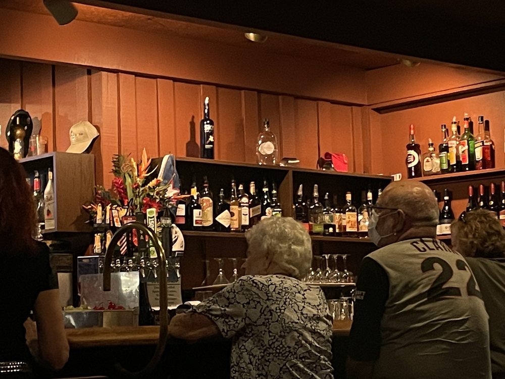 Marin Joe's Restaurant, Corte Madera Roadtrippers